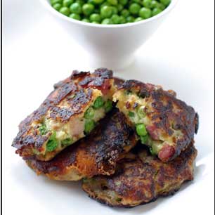 Cheesy Pea And Bacon Fritters