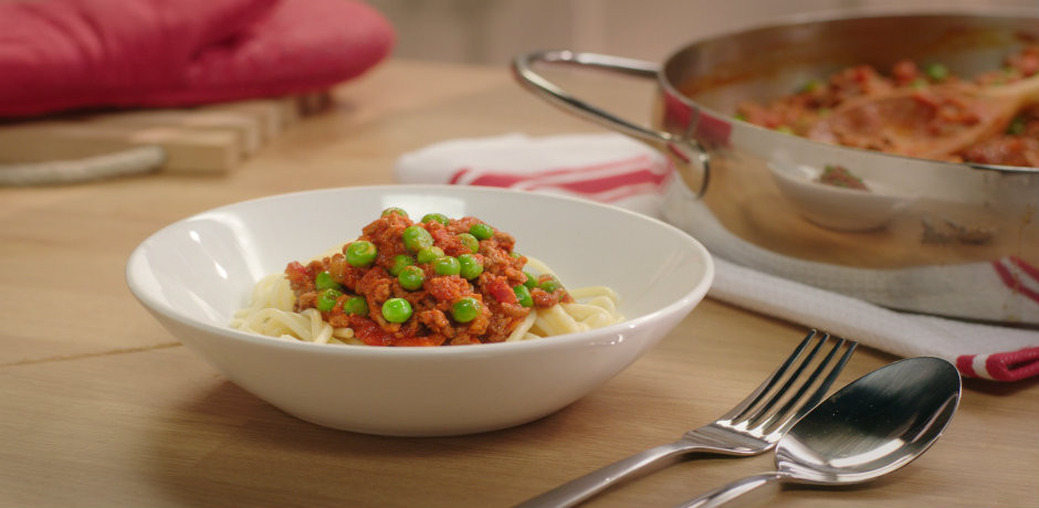 Spaghetti Bolognese with Peas