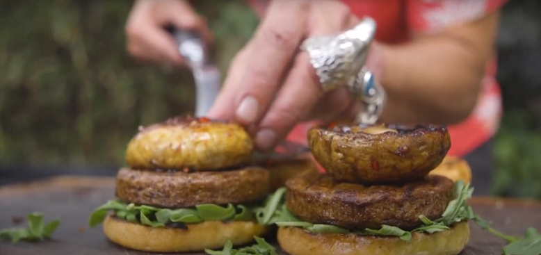DJ BBQ's Portobello Mushroom Meat-Free Burger 